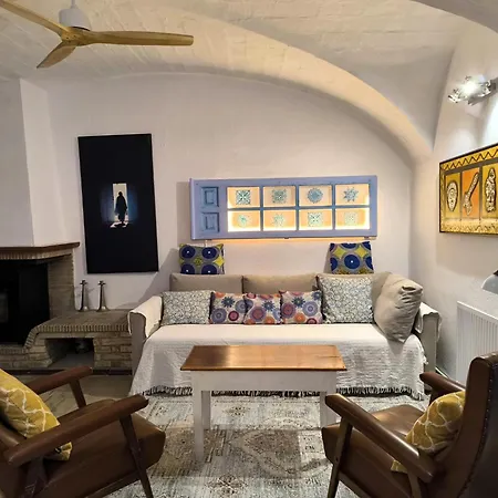 Ca La Lidia Apartment Garriguella